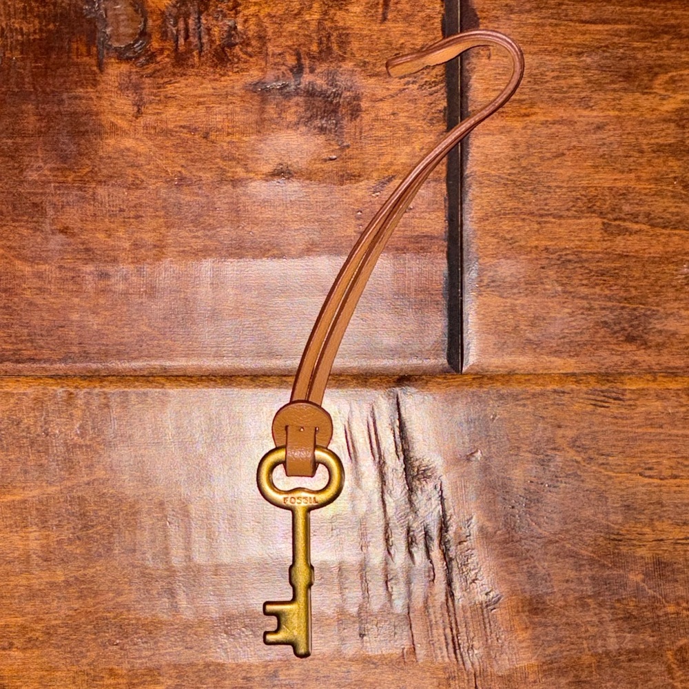 Fossil Key - Picture 2 of 7